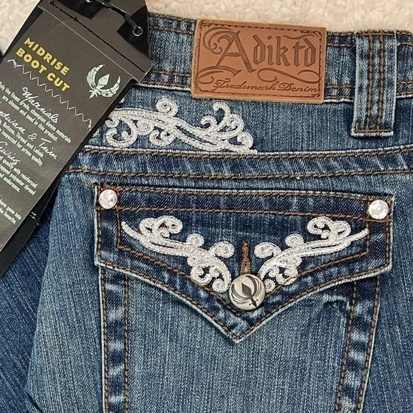 Adiktd Women's Denim Bootcut Lowrise Women's Jeans Size: 10/31 - Picture 2 of 11